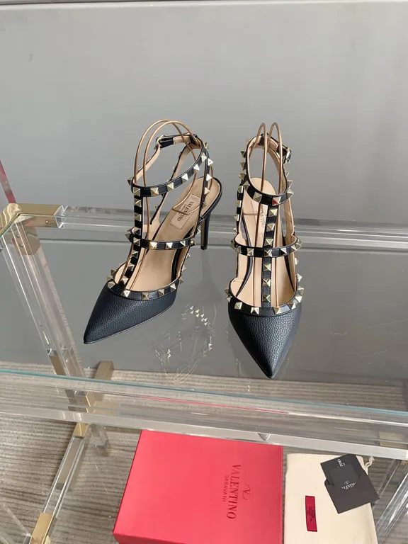 Valentino Shoe 